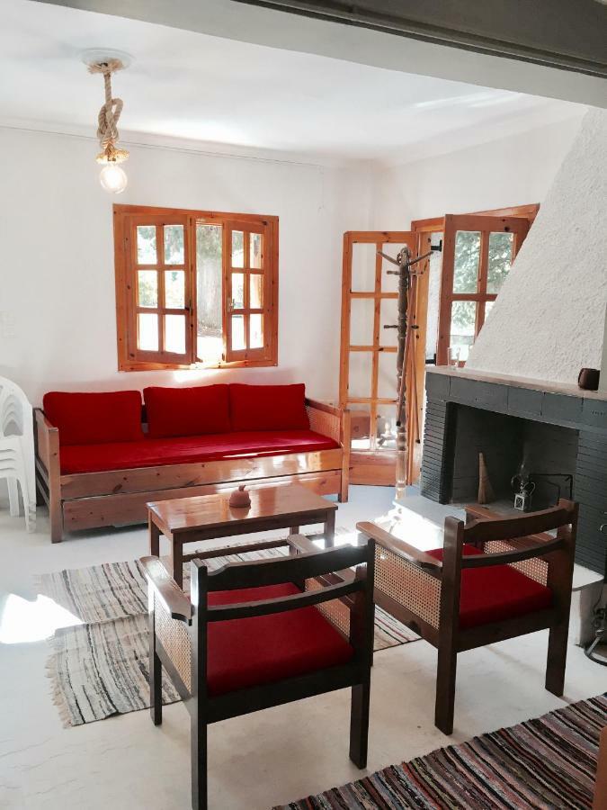 Vitina'S Little House Hotel ภายนอก รูปภาพ